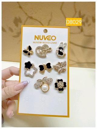 D8029
