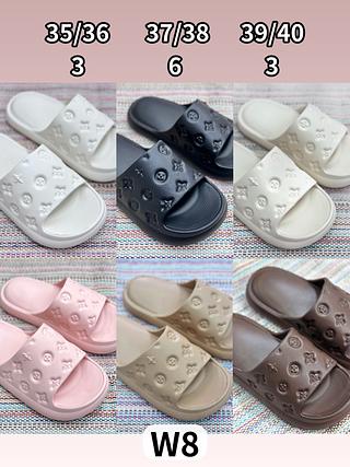 W8 chinelos 12